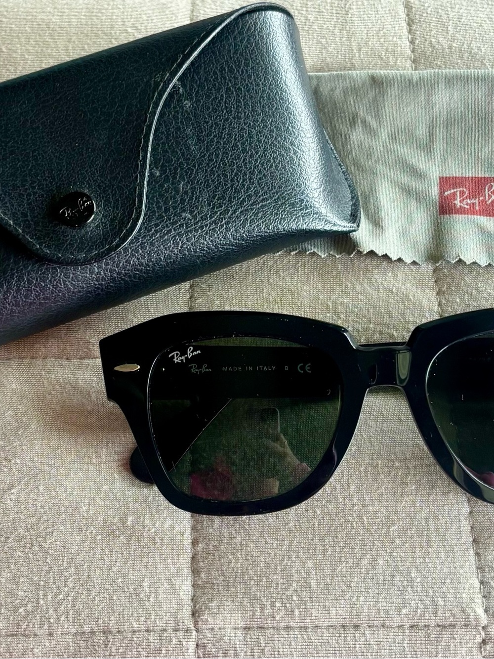 Ray Ban Women's Sunglasses - State Street